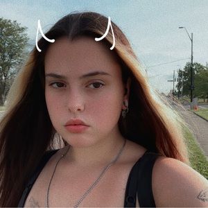 Meet your Posher, Kyla